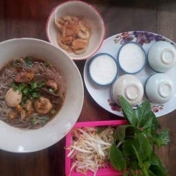 ข้าวมันไก่เพิงใบจาก ซอยวัดพลมานีย์ 1