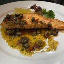SALMON STEAK