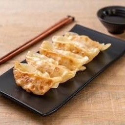 เกี๊ยวซ่าหมู