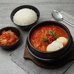 Kimchi Jjigae