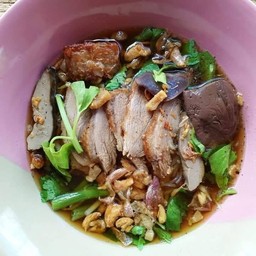 ก๋วยเตี๋ยวเป็ดแม่เกตน์