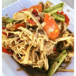 ตำหน่อไม้ปลาร้า