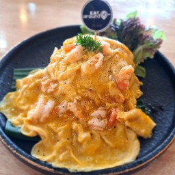 ข้าวไข่ข้นกุ้งเยิ้มๆ ฉ่ำๆ ฟินเฟ่อ❤️ ม่คิดว่าสั่งมาจะหน้าตาดีขนาดนี้
