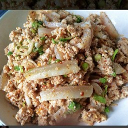 ลาบหมู ดิบ-สุก