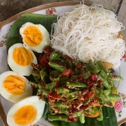 ร้านเมี่ยงปลาเผา แม่อรทัย สาขา2