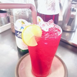 แดงโซดามะนาว