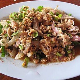 ลาบหมูใส่ตับ