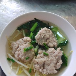 ก๋วยเตี๋ยวหมูสับ