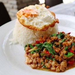 ร้านป้าสาวอาหารตามสั่ง