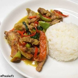 ผัดพริกแกงเขียวหวาน เนื้อ