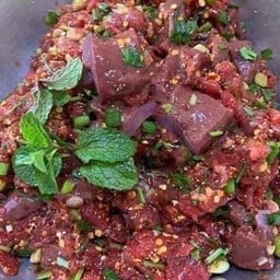 ก้อยเนื้อดิบ