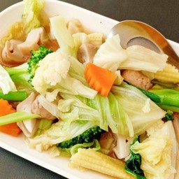 ผัดผักรวม(กับข้าว)