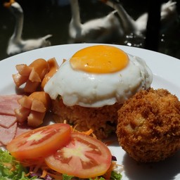 ข้าวผัดอเมริกัน