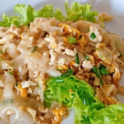 ใหญ่คั่วไก่สับ