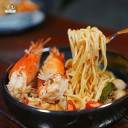 สปาเก็ตตี้ต้มยำกุ้งแม่น้ำ