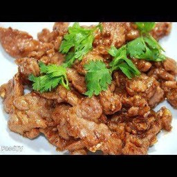 หมูทอดกระเทียม