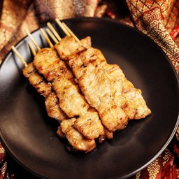 หมูย่างพลังฮึด ตลาด กรีนเวล พระราม 2