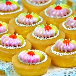 เค้กโบราณหน้าแยมส้ม 12 ชิ้น(พรีเมี่ยม)