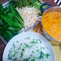 หมี่กระทิอุบล