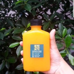 น้ำส้มคั้น สุลตาน่า สด 250 ml