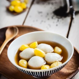 บัวลอยแป๊ะก๊วยน้ำขิง