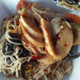 ตำขนมจีนหมูยอ