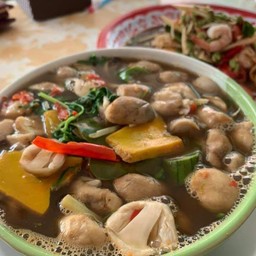 แกงเห็ดรวมเพื่อสุขภาพ