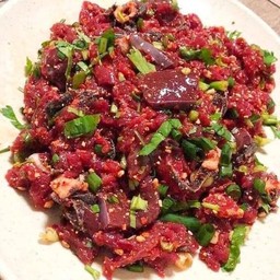 ก้อยเนื้อดิบขม