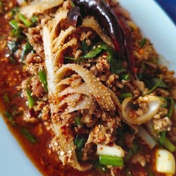 ลาบเนื้อ