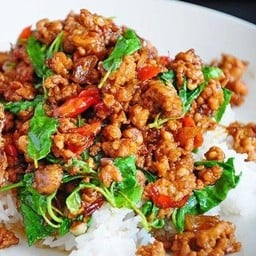 ข้าวกระเพราหมูสับ