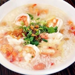 ชายสี่ บะหมี่เกี๊ยว 7709