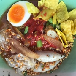 เย็นตาโฟ / ลูกชิ้นปลา / เห็ดขาว