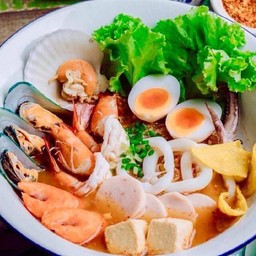 ก๋วยเตี๋ยวต้มยำหมูมะนาว