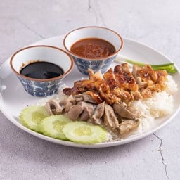 ข้าวมันไก่เรืองแสง By เจ๊ปู