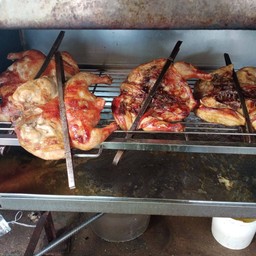 ร้านเตี้ยไก่ย่างเมืองชาละวัน