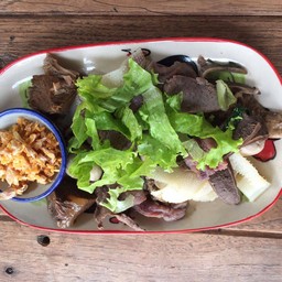 เนื้อลวก