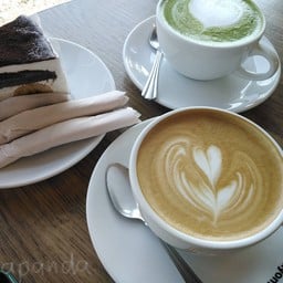 Roastniyom Coffee Hang Dong - The Urban MYX Hang Dong - The Urban MYX