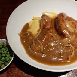 BANGERS AND MASH