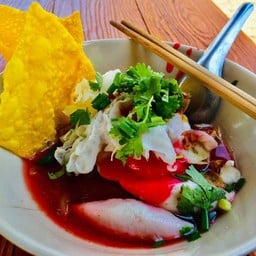 ตึกเขียวก๋วยเตี๋ยวหมู