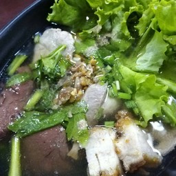 ก๊วยจั๊บน้ำใส