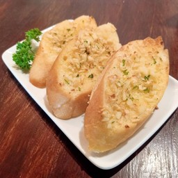 ขนมปังกระเทียม