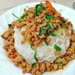 ข้าวกระเพราหมู