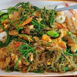 วุ้นเส้นผัดสามเหม็น