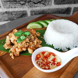 ข้าวหมูทอดครัวคอนเน็ค