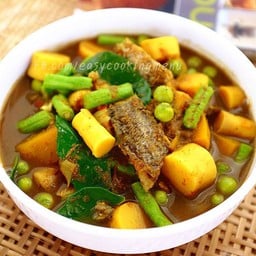 บ้านขนมจีนน้ำยาbyยายต้อย