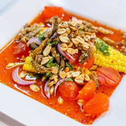 ยำไข่แดงเค็ม