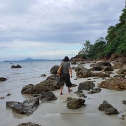 Stone Beach เกาะลิบง