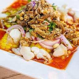 ยำไข่ปลาหมึก