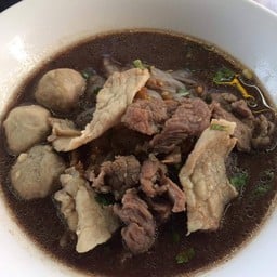 ก๋วยเตี๋ยวรวม