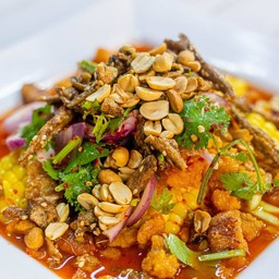 ยำไข่ปูม้า